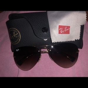Ray Ban sunglasses (rb3449)